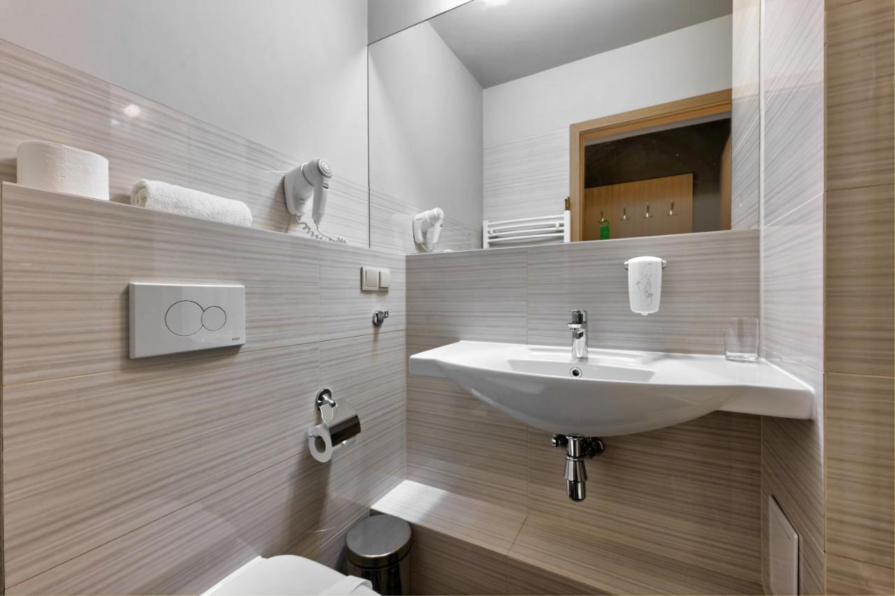 Hotel Lesny Bialystok Exterior photo